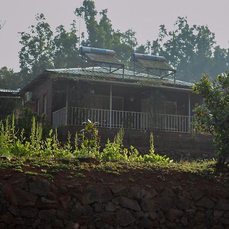 Jungle Valley Agriculture Resort Mahābaleshwar Exterior foto